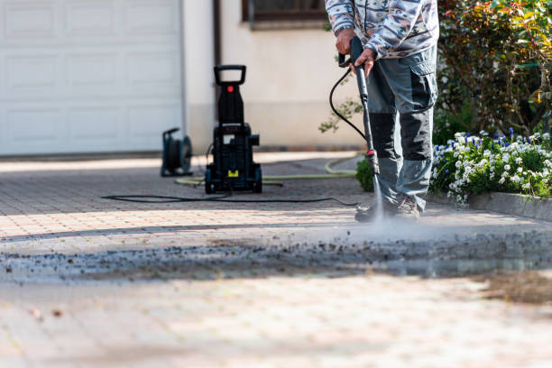 Best Concrete Pressure Washing  in Huntingtown, MD